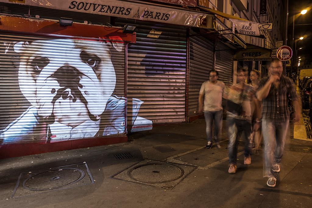LE BULLDOG DE CLICHY, PARIS - 2015 © Julien NONNON                            